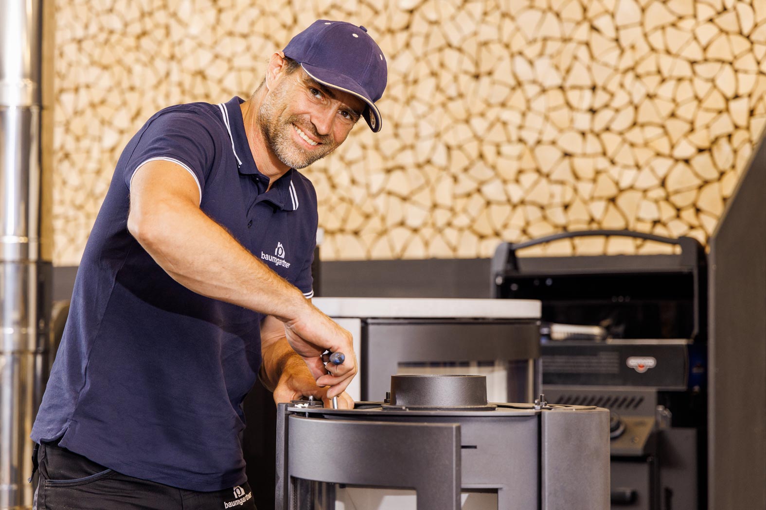 baumgartner kamine paldau gnas koeflach steiermark kaminbau kaminsanierung sanieren schleifen fräsen edelstahlkamin kaminkopf kaminofen ofen tischherd outdoorkueche napoleon-griller